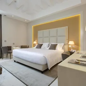 ***** Hotel Aleph Hotel, Curio Collection By Hilton Italy