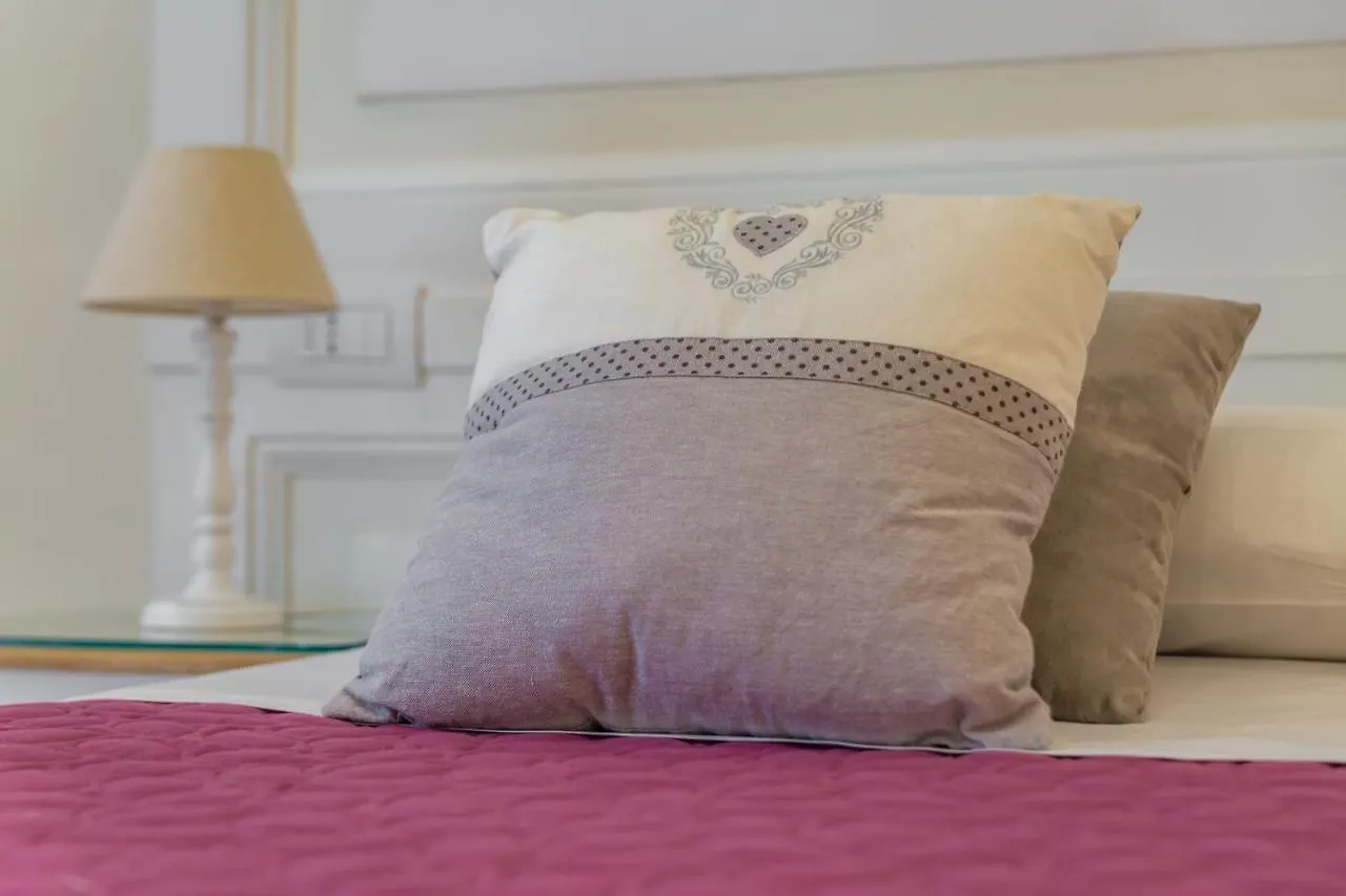 Guest house La Gatta Cenerentola Rooms Naples