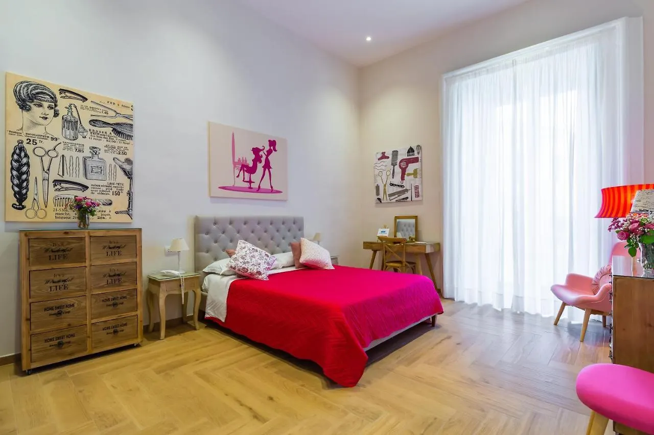 La Gatta Cenerentola Rooms Naples 0*,