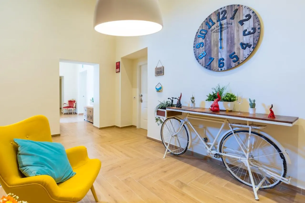La Gatta Cenerentola Rooms Naples Italy